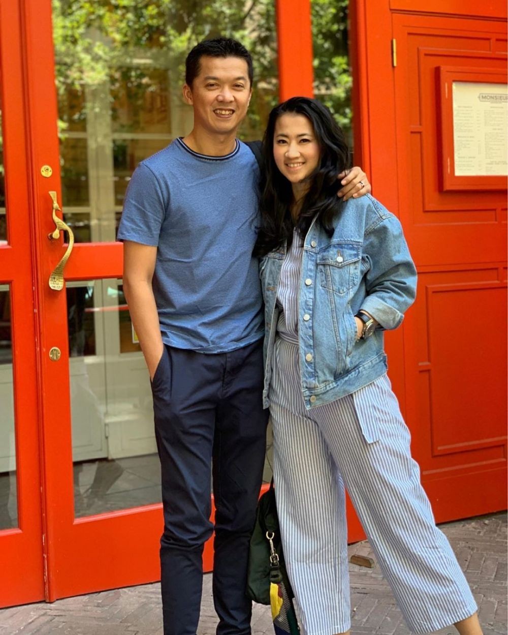 10 Pesona Manis Istri Taufik Hidayat, Ami Gumelar yang Sederhana Abis