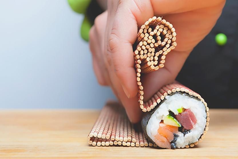 Resep Membuat Sushi Rumahan yang Murah dan Gampang, Bikin Ngiler!