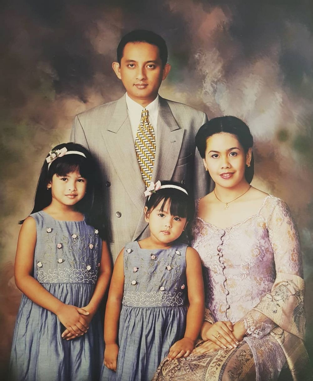 10 Potret Menawan Ibunda Maudy Ayunda, Mereka Berdua Mirip Banget