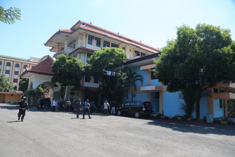 Tekan COVID-19, Pemkot Surabaya Tambah Ruang Isolasi dan Observasi