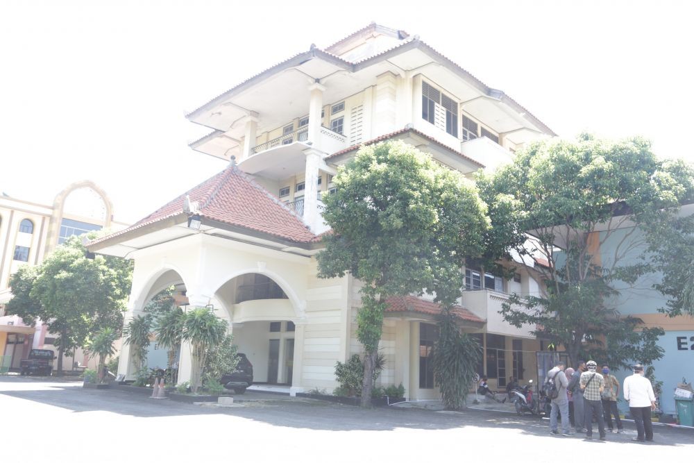 Tekan COVID-19, Pemkot Surabaya Tambah Ruang Isolasi dan Observasi