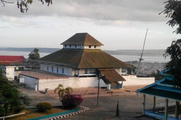 9 Masjid Ini Ternyata Punya Kisah Misterius, lho!