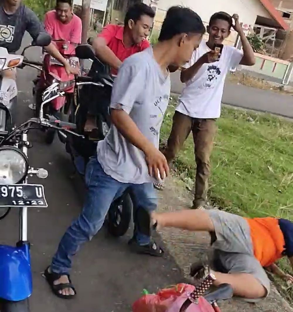 Polisi Tangkap Penganiaya Bocah Penjual Jalangkote di Pangkep