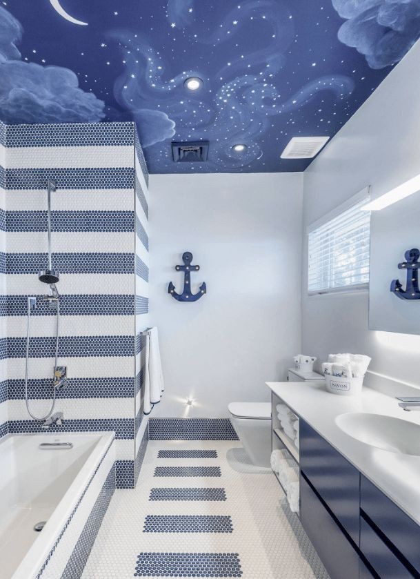 9 Inspirasi Desain Kamar Mandi Bergaya Coastal, Serasa di Pantai