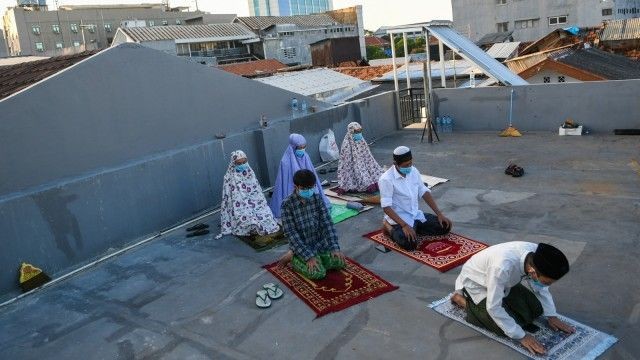 Panduan Salat Idul Fitri bagi Warga Makassar, Utamakan Tempat Terbuka