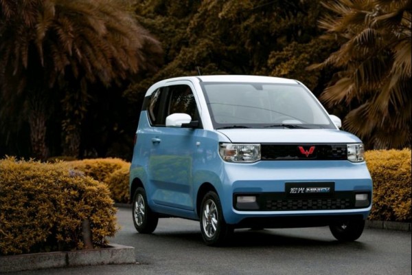 Deretan Mobil Imut Ini Ternyata Bertenaga Listrik