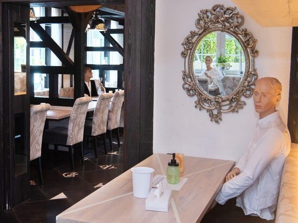 Unik dan Aman, 10 Restoran di Dunia Ini Terapkan Physical Distancing