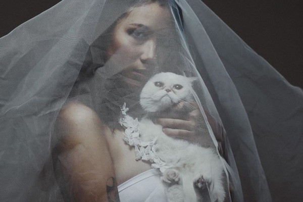 10 Potret Danilla Riyadi Saat Main dengan Kucing, Gemesin Abis!