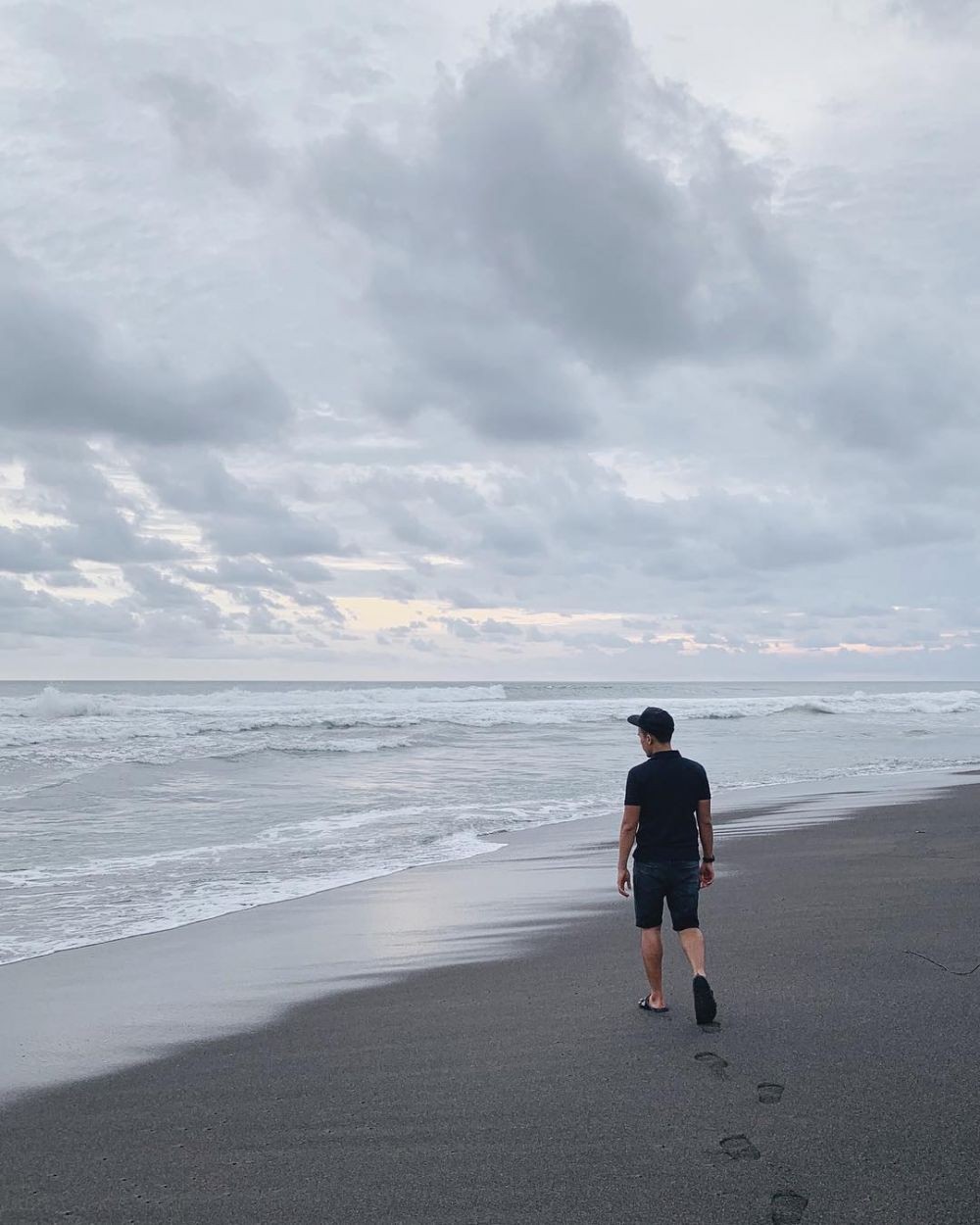 10 Pantai di Yogyakarta yang Menyimpan Cerita Seram, Bikin Merinding!