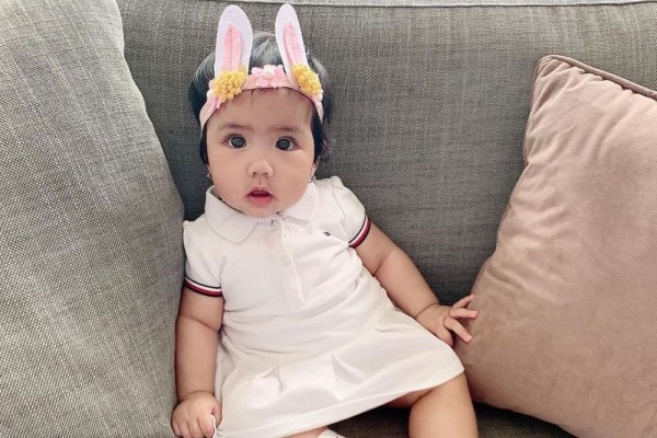 Ngegemasin, 9 Potret Briell Putri Momo Geisha Saat Mengenakan Bandana