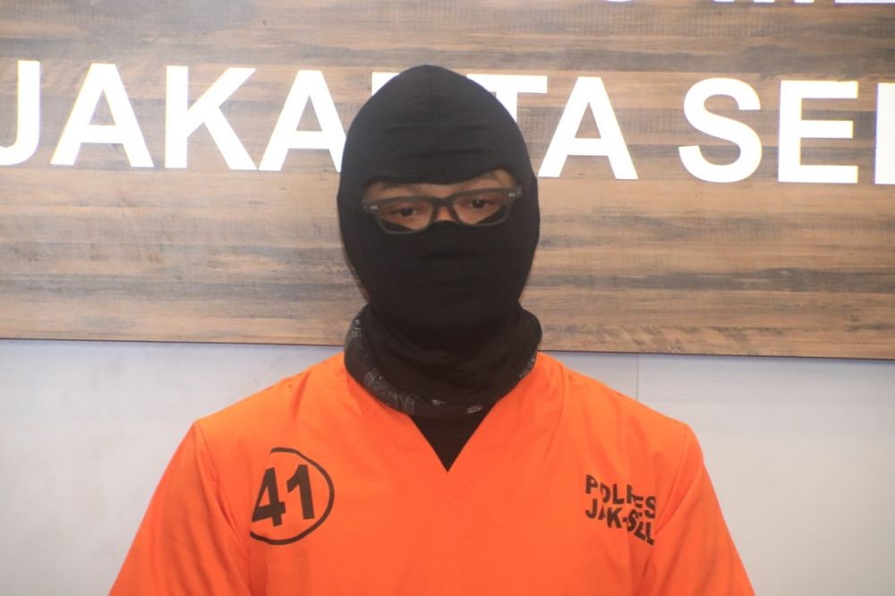 Diduga karena Kasus Narkoba, Artis Jerry Lawalata Ditangkap Polisi