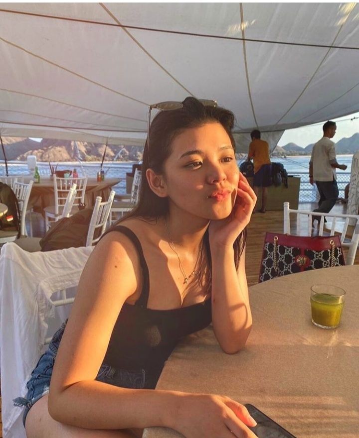 Hits Abis! 10 Potret Sekretaris Ashanty, Vindyka Giselle yang Memesona