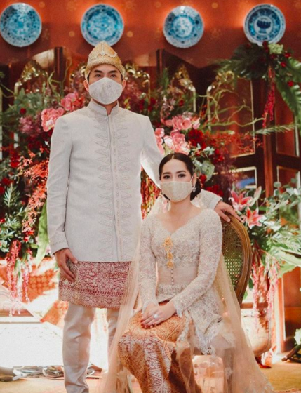 Tak Lagi Janda, 10 Momen Bahagia Pernikahan Niken Anjani dan Adimaz