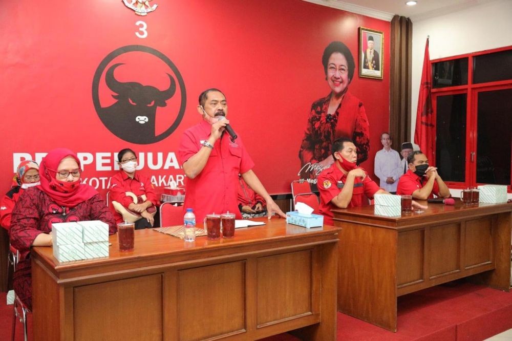 Pengunduran Diri Achmad Purnomo Rival Gibran Ditolak PDIP