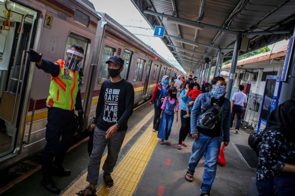 Revitalisasi Stasiun Manggarai Dilanjutkan, Rute KRL Jabodetabek Berubah