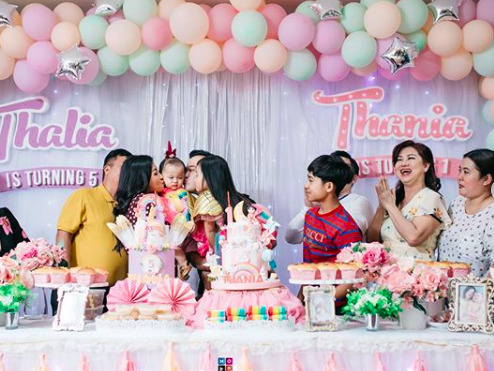 10 Foto Manis Pesta Ultah Thania & Thalia, Putri Kebangaan Ruben Onsu
