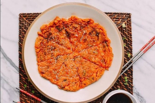 Resep Kimchi Pancake, Martabak Telur ala Korea yang Pedas dan Gurih