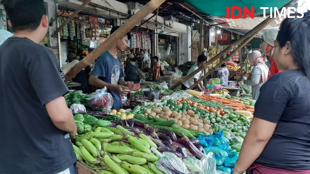 Harga Daging Ayam Naik, Inflasi Jateng Bulan April Capai 0,04 Persen