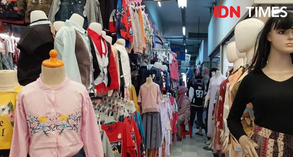 Kerumunan di Pasar Baru, Wali Kota Bandung: Wajar Jelang Lebaran  