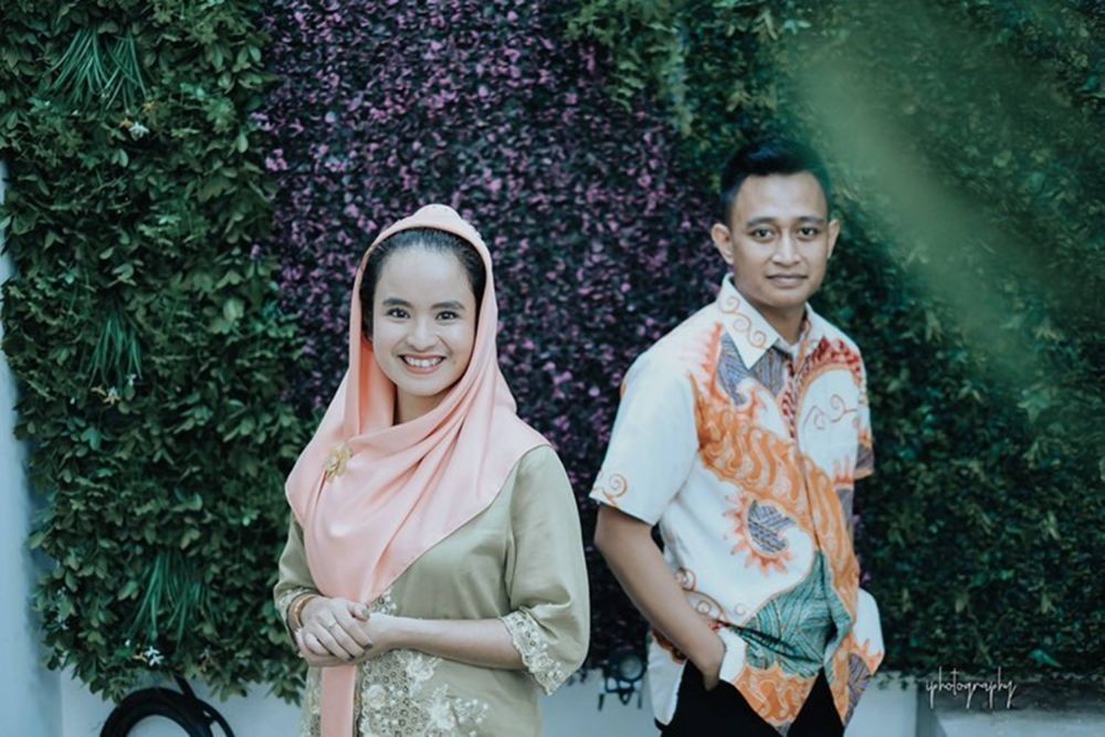 10 Momen Syahdu Lamaran Artis FTV Meirayni Fauziah di Makassar