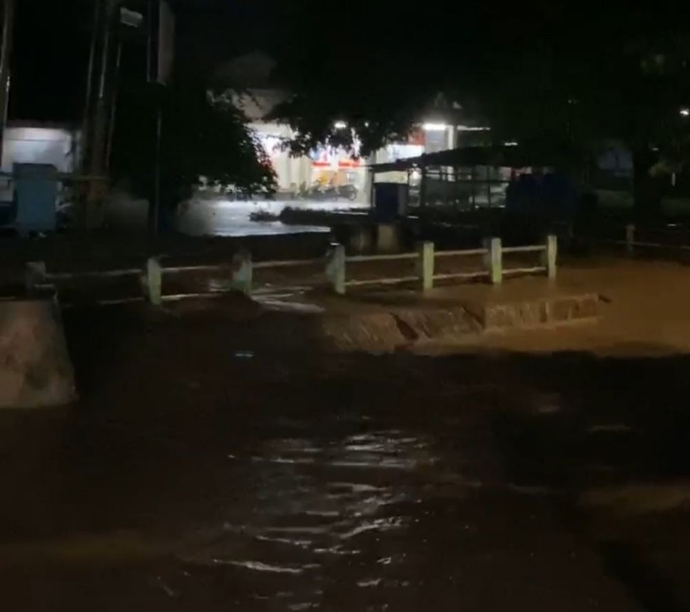 Sungai Meluap, Tujuh Kelurahan di Bantaeng Terendam Banjir