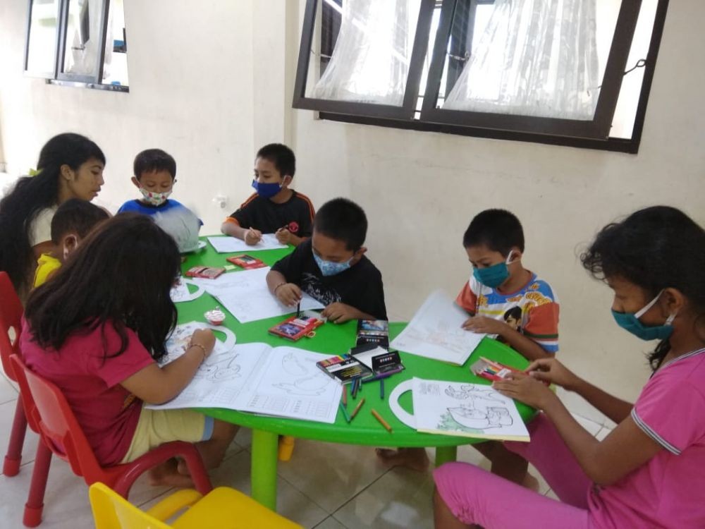Kreativitas Anak-anak Panti Asuhan Yayasan GWM Bertahan saat Pandemik 