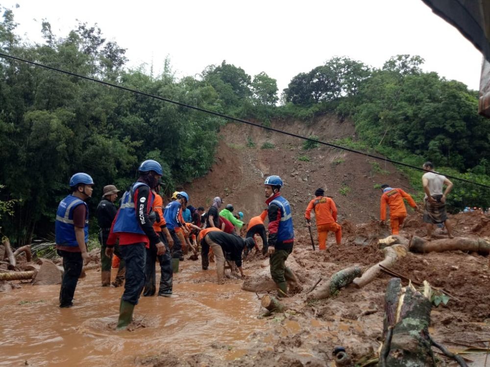 Basarnas Hentikan Operasi Tanggap Bencana di Bantaeng dan Jeneponto  