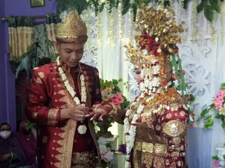 Tak Ingin Stress Ini Cara Menghemat Biaya Pernikahan