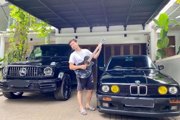 Sering Dibilang Sultan, 10 Harga Outfit Mewah Raffi Ahmad