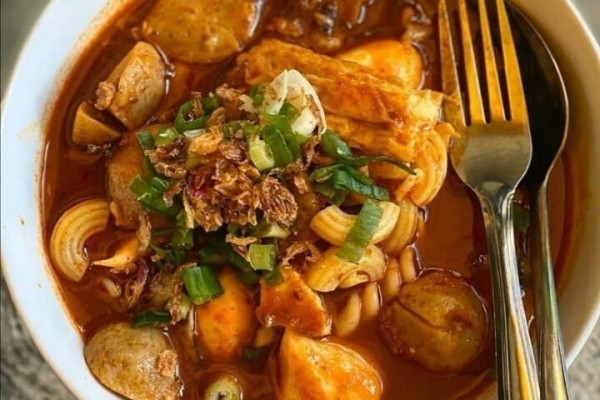 10 Tips Antigagal Memasak Seblak Khas Sunda yang Lezat, Gampang Kok!