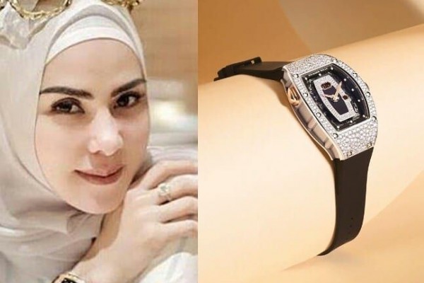 10 Jam Tangan Mewah Artis Ini Harganya Mencapai Milliaran!