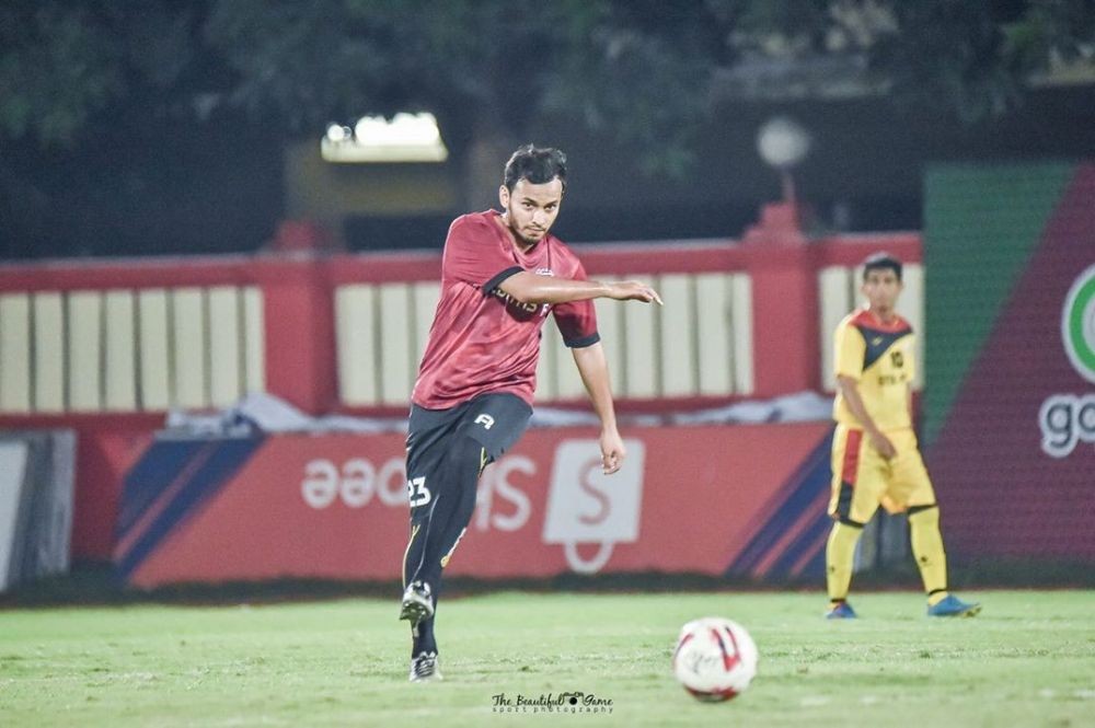 Dulu Atlet Sepak Bola, 10 Foto Rifky Alhabsyi yang Kini Jadi Artis FTV