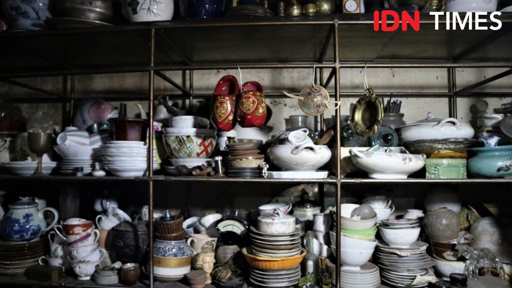 15 Potret Indonesia Art Shop, Merawat Memori Lewat Barang Antik
