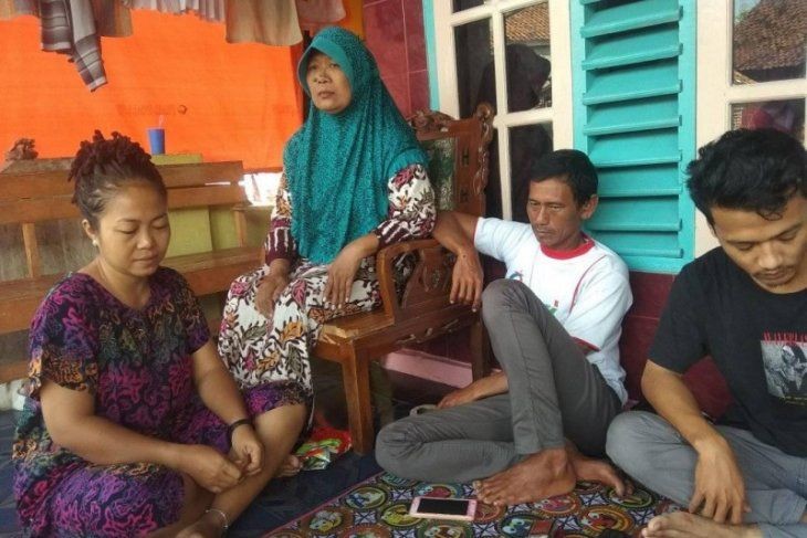 Keluarga Berharap Nelayan yang Hilang di Selat Sunda Ditemukan Selamat