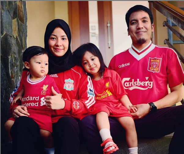 7 Artis Indonesia yang Rayakan Pesta 7-0 Liverpool atas Man United