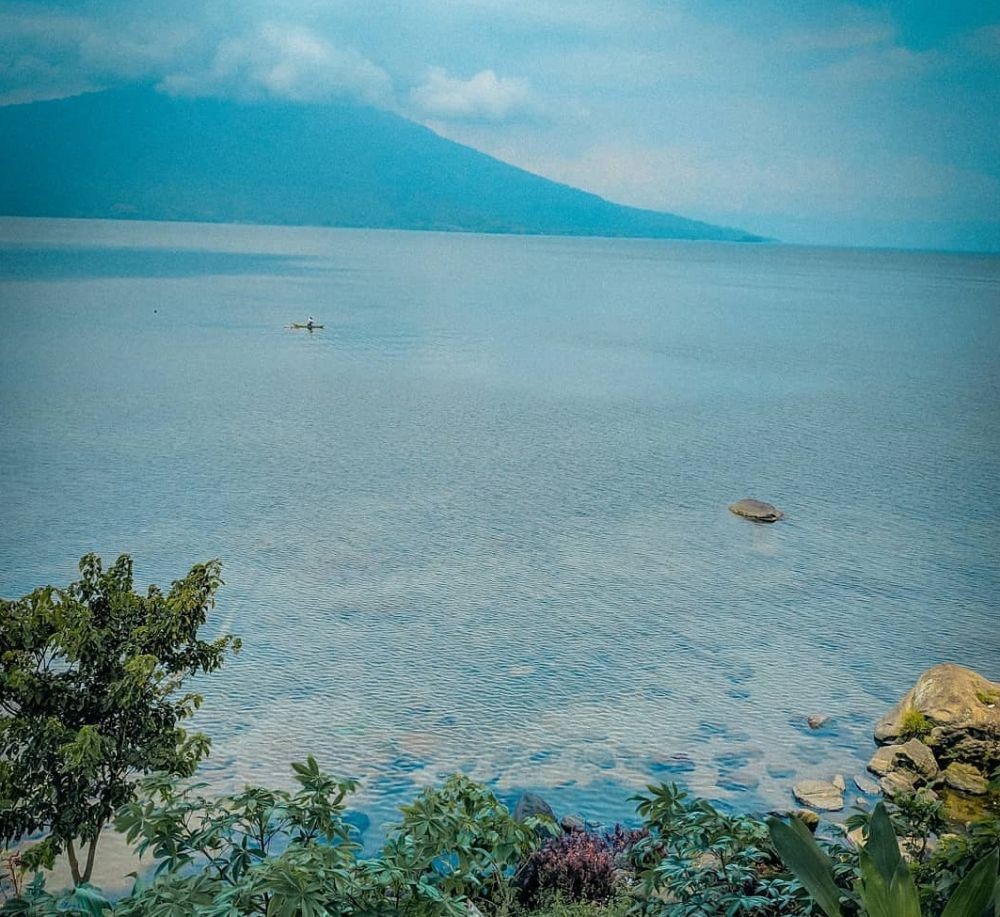 Selain Toba, Ini 10 Danau Terbesar yang Ada di Indonesia, Sudah Tahu?
