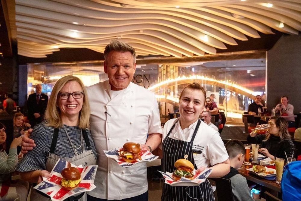 9 Fakta Unik tentang Gordon Ramsay Masak Rendang di Sumatra Barat