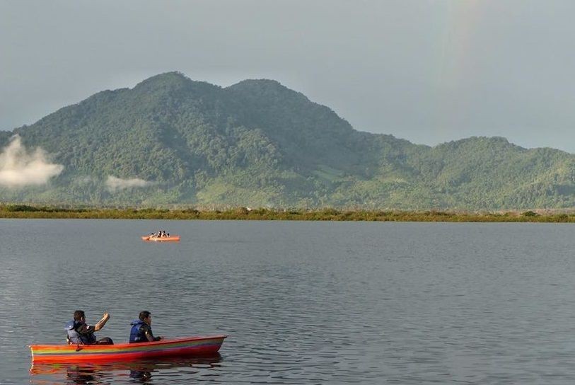 Selain Toba, Ini 10 Danau Terbesar yang Ada di Indonesia, Sudah Tahu?