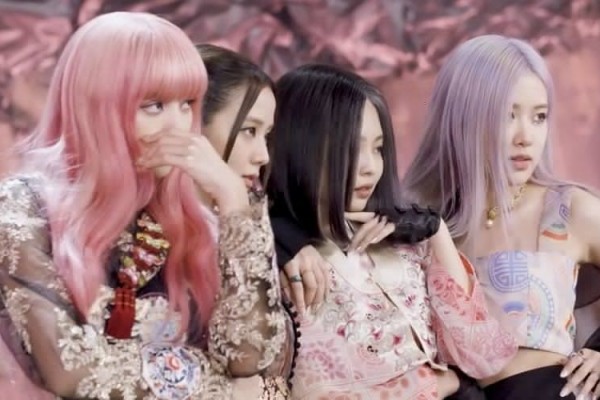 Cinta Budaya, 9 Idola KPop yang Pakai Hanbok di MV dan Performance