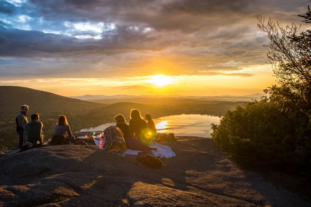 10 Tips Mendaki Gunung Saat New Normal, Tetap Aman dan Nyaman