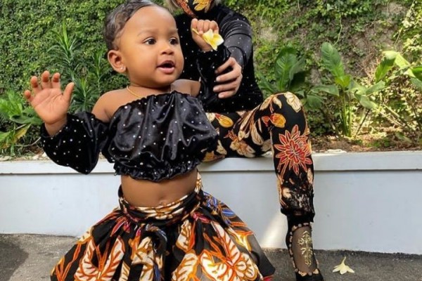 Mama yang Hits Banget, 10 Potret Menawan Kimmy Jayanti Asuh Anak