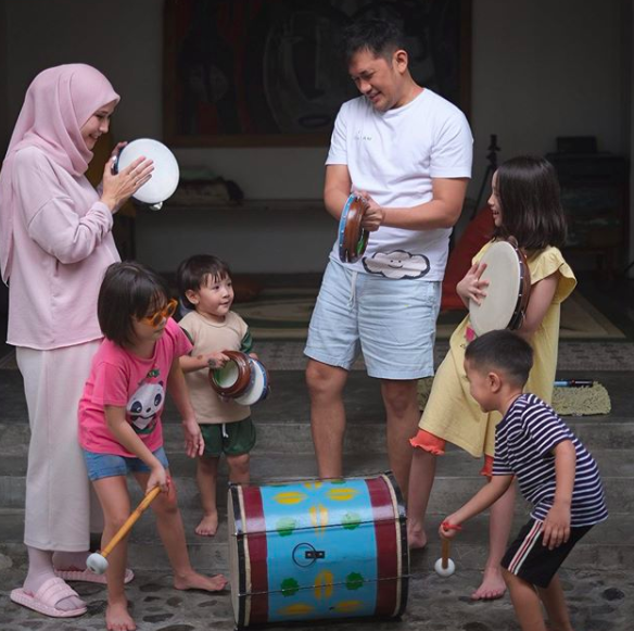 10 Momen Zaskia Adya Mecca Hamil sampai Melahirkan Anak Kelima, Salut!