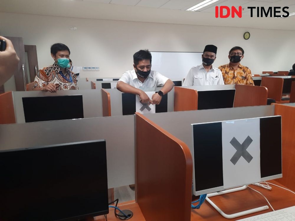 Peserta UTBK di Surabaya Wajib Rapid Test, Warga: Menyusahkan