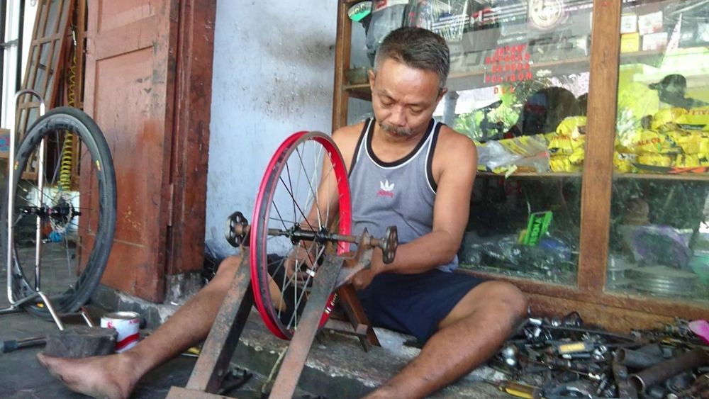 Lagi Tren, Jasa Servis dan Perakitan Sepeda di Tulungagung Tuai Berkah