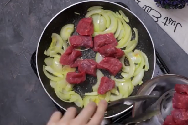 Resep Japanese Beef Butter Rice ala Yummy App, Cuma Perlu Rp75 Ribu