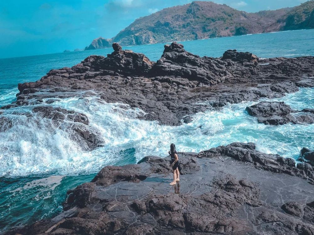 Dikelilingi Perbukitan, Sinyal di Tempat Wisata Gunungkidul Lemot 