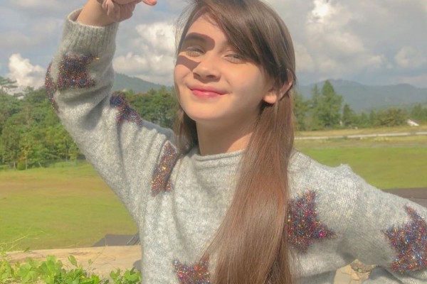 10 Pesona Richelle Georgette, Artis Cilik Adik Sandrinna Michelle