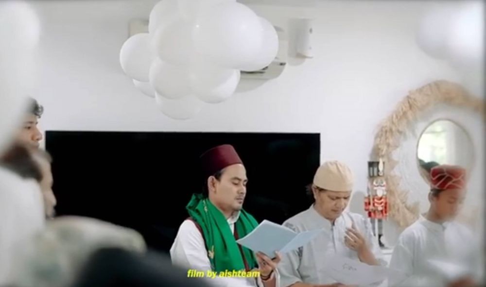 Syahdu, 10 Momen Irish Bella dan Ammar Zoni Tasyakuran 7 Bulanan