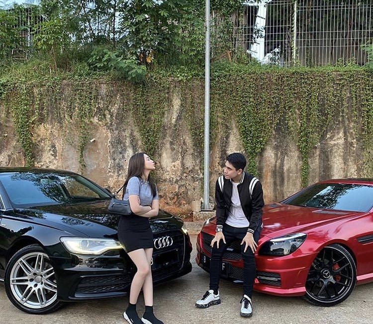 Beri Kado Mobil Mewah, 10 Kemesraan Athalla Naufal dan Aisyah Aqilah