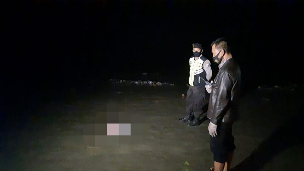 Diduga Dibuang, Mayat Bayi Perempuan Ditemukan Nelayan di Pantai Tuban